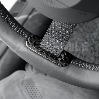 For Mini J01 J05 U25 F65 F66 24-25 Real Carbon Fiber Steering Wheel Chin Cover - detail view 5