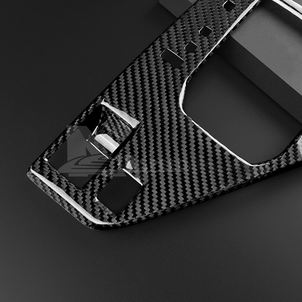 REAL HARD Carbon Fiber Gear Shift Console Cover For Subaru Crosstrek 2023-2024 - detail view 9